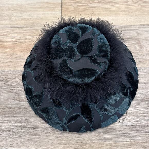 Vtg Whittall & Shon Green Velvet Feather Trim Veil Pom Pom Derby Fascinator Hat main image 7